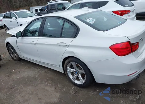 2015 BMW 328I xDrive z USA, uszkodzony, nr VIN WBA3B5C54FF963191